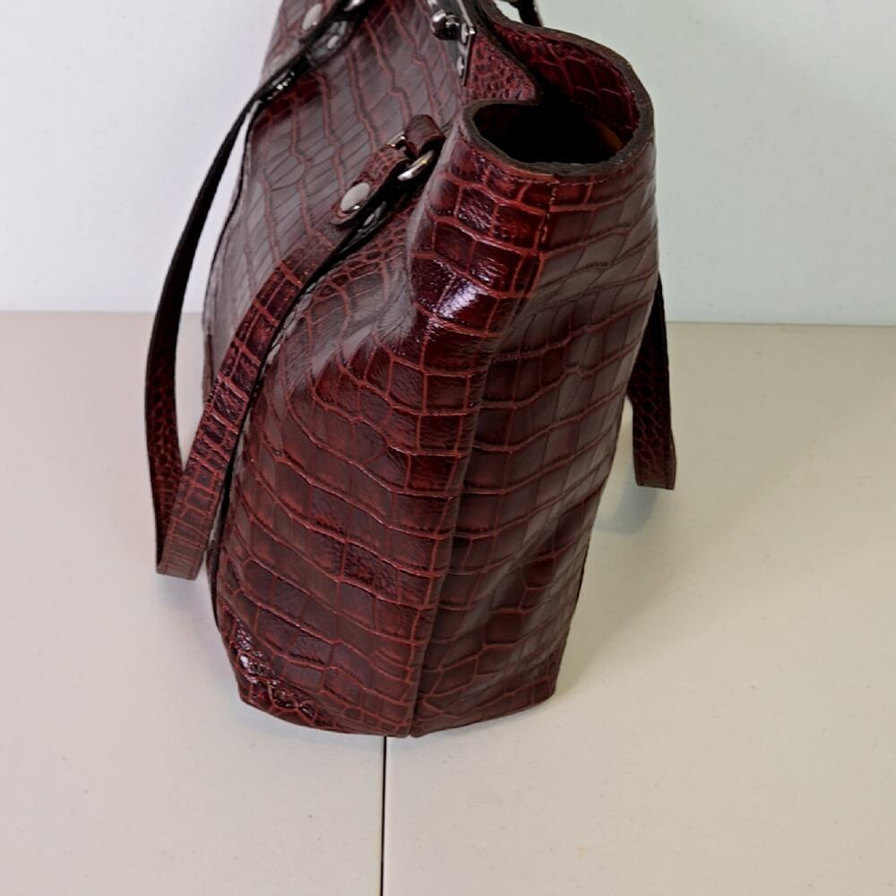 Patricia Nash - Leather Croc Embossed Benvenuto Tote - Picture 4 of 8